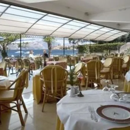 Du 4* Malcesine