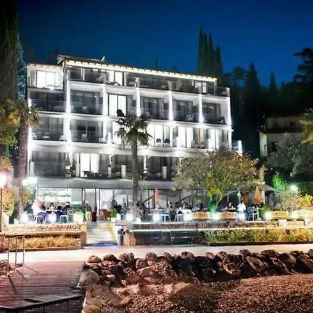 Hotel Beach Du Lac