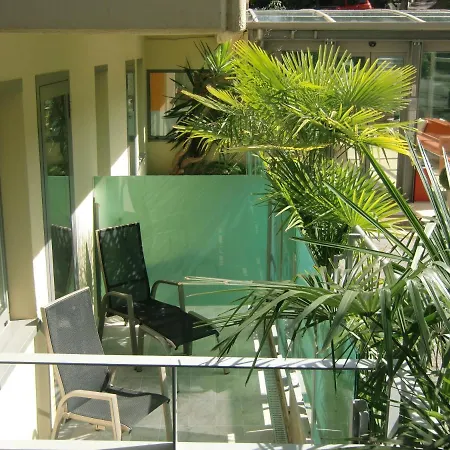 Beach Du Lac 4*
