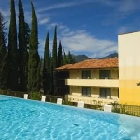 Du مالتشيزينيه