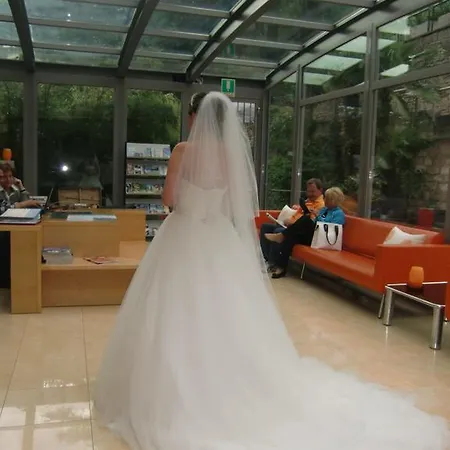 Du 4* مالتشيزينيه